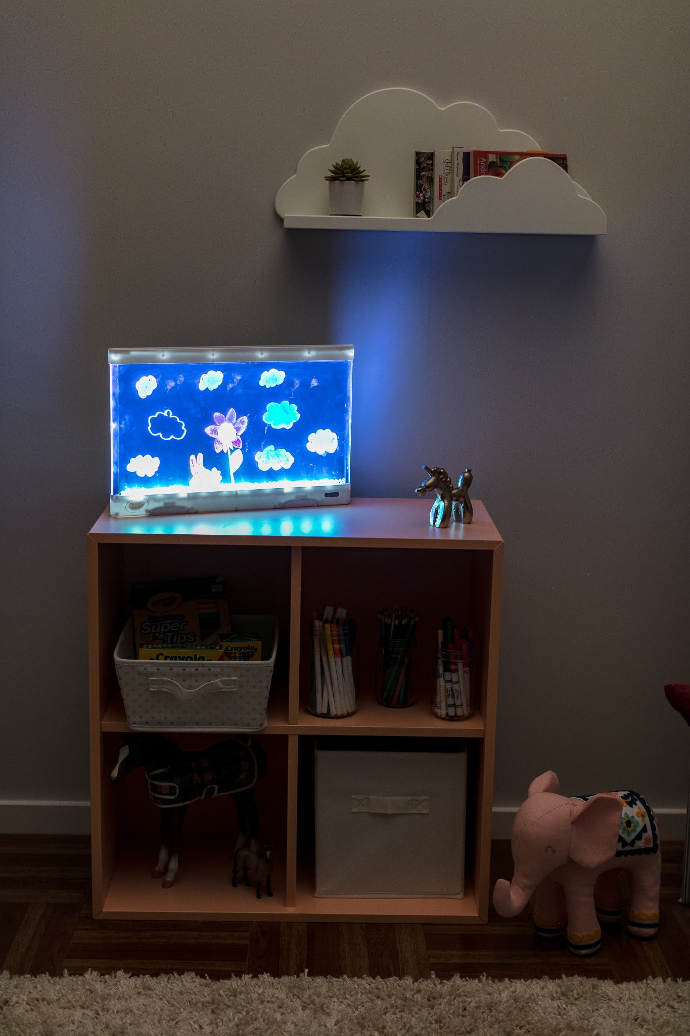 Crayola Ultimate Light Board, White, Easter Gifts for Kids, LED Tracing & Drawing Board, Light Up Toy, Arts & Crafts Gift, Ages 6+ - Image 8