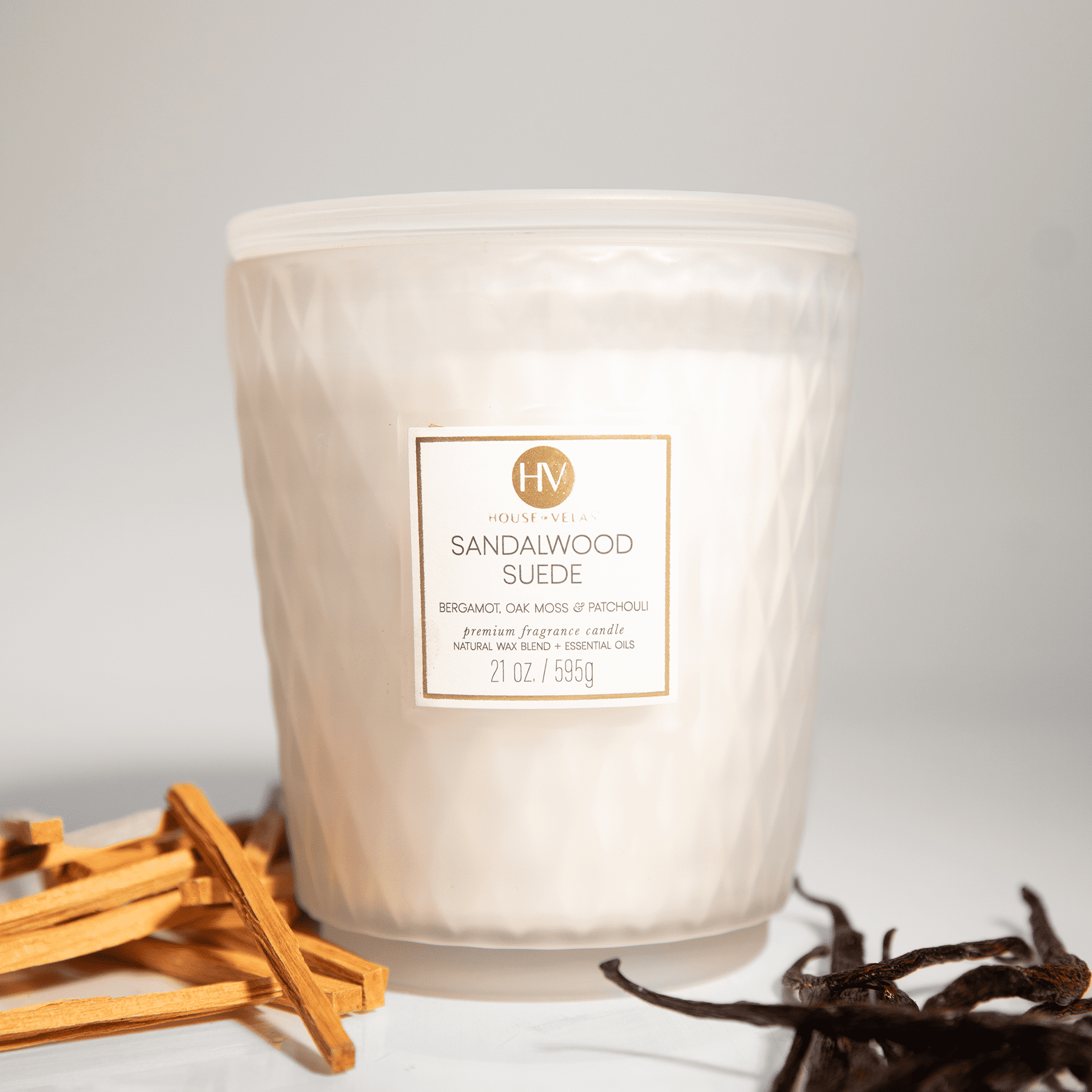 House of Velas Diamante Candle Collection, 21 oz, 3 Cotton Wicks, Sandalwood Suede, Large Glass Jar - Image 2