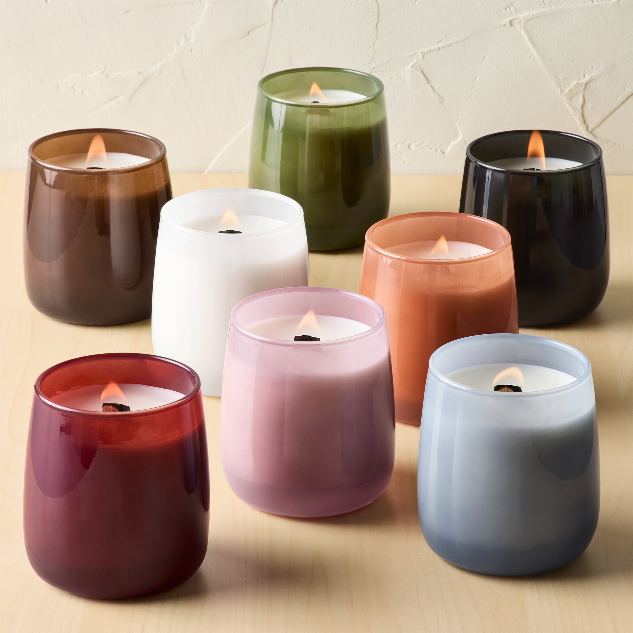 Better Homes & Gardens Intense Tobaccos Leaf and Amber Scented Wooden 1-Wick Colored Taper Jar Candle 14.5oz - Image 5