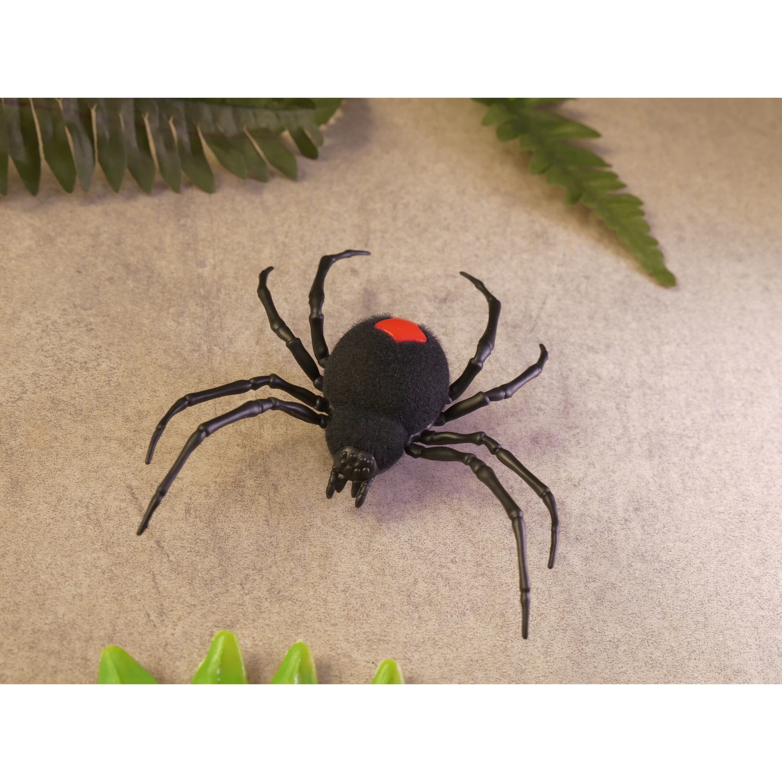 ZURU Robo Alive Battery Powered Crawling Spider Robotic Toy - Electronic Pet - Image 6