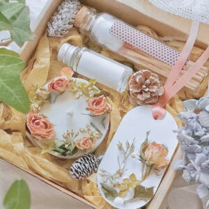 Creole Scented Candle Creole Floral Collection Creole Blossom Scented Pillar Candles with 35 h Burn Time, Luxury Gift Box