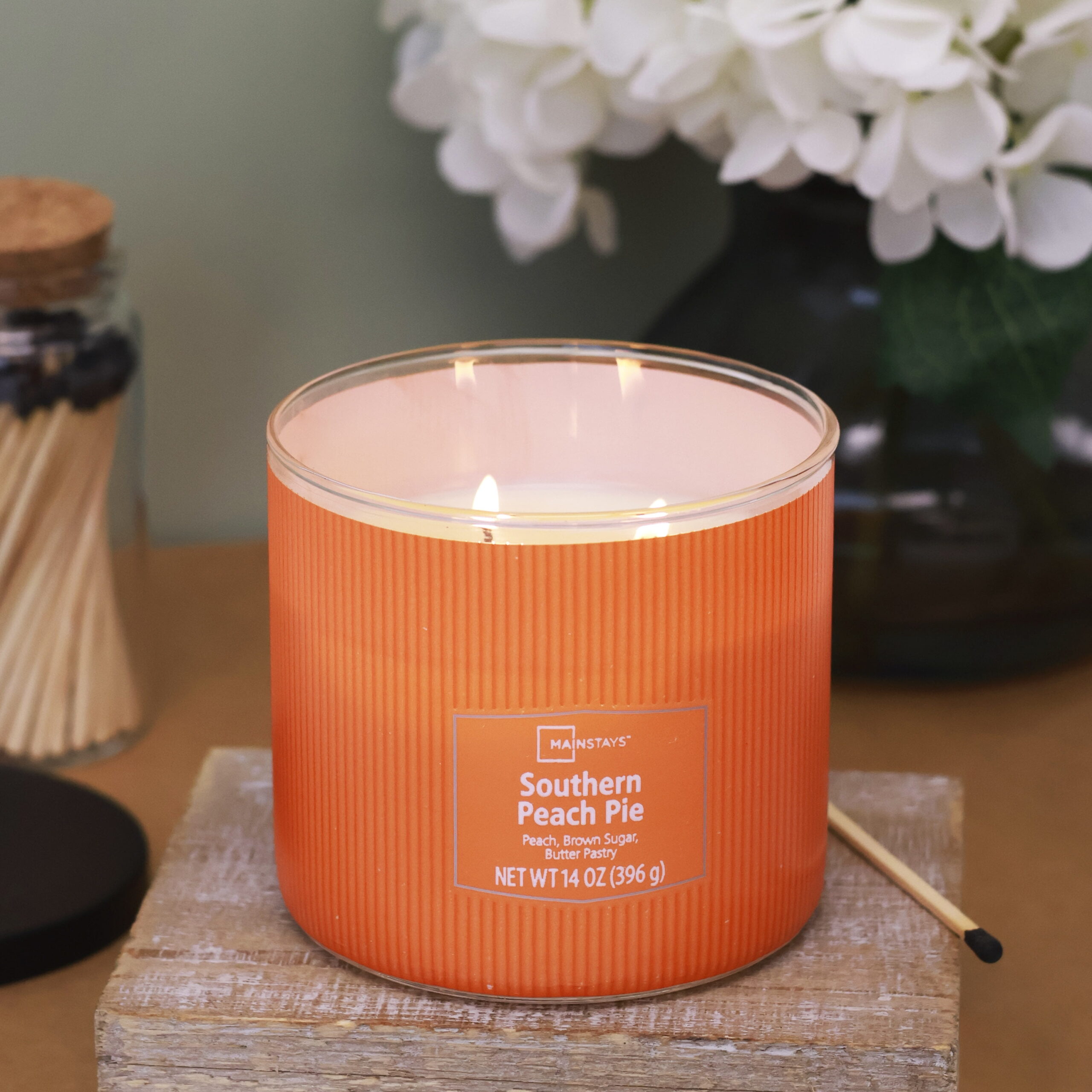 Mainstays 3-Wick Textured wrapped candle, Southern Peach Pie Fragrance, 14oz - Image 6