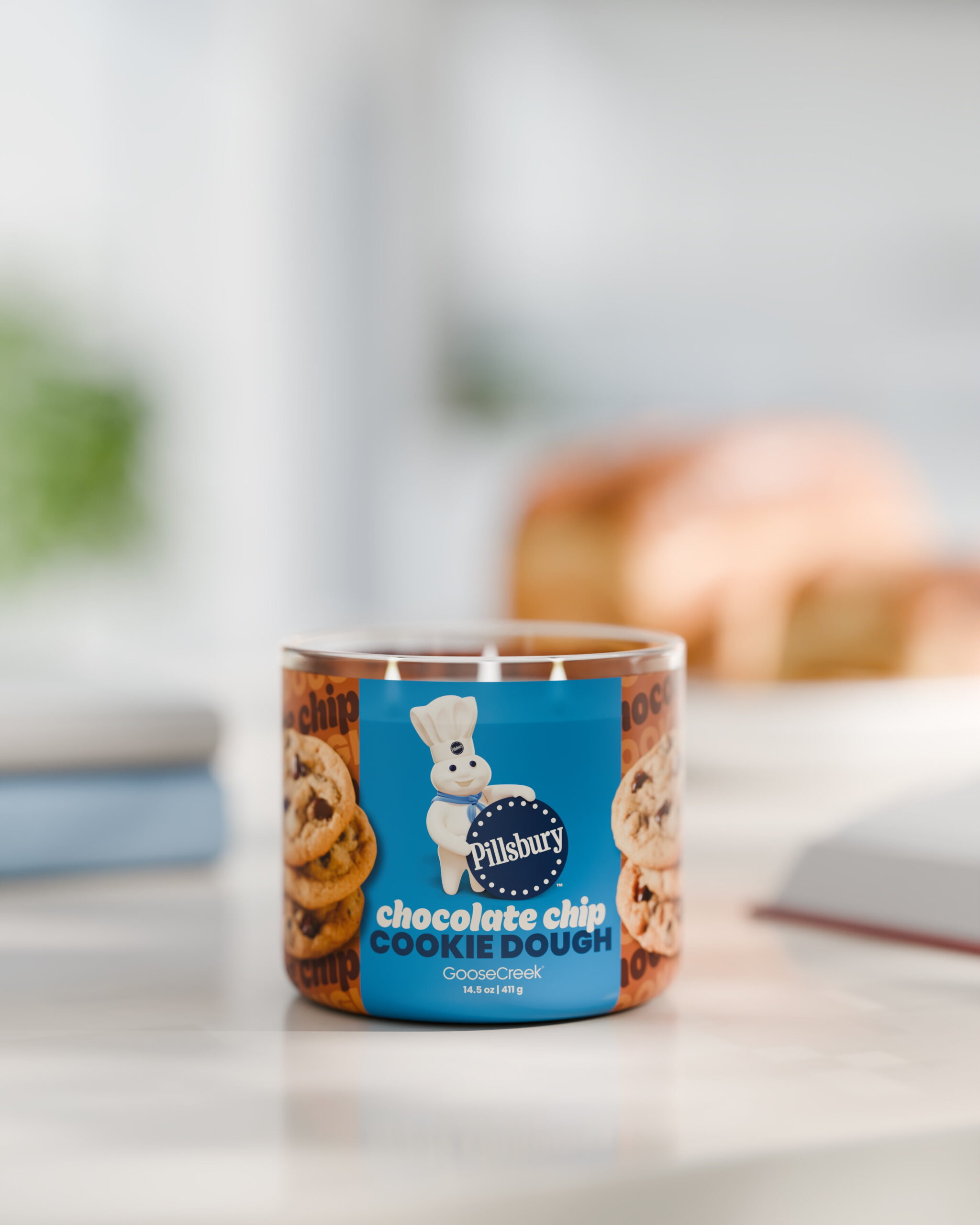 Goose Creek 3-Wick Pillsbury Chocolate Chip Cookie Dough Scented Jar Candle, 14.5oz. - Image 3