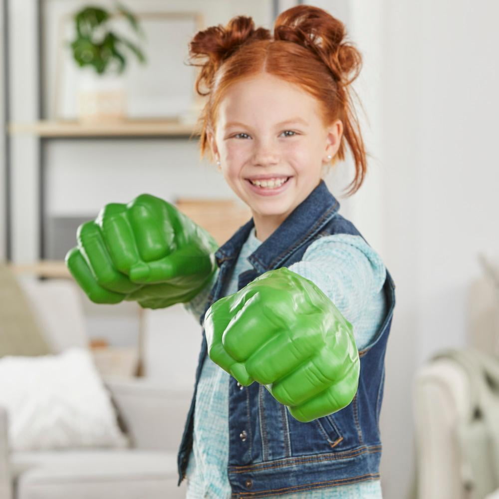 Marvel Avengers Hulk Gamma Smash Fists Role Play Toy for Kids, Ages 5 and up - Image 3